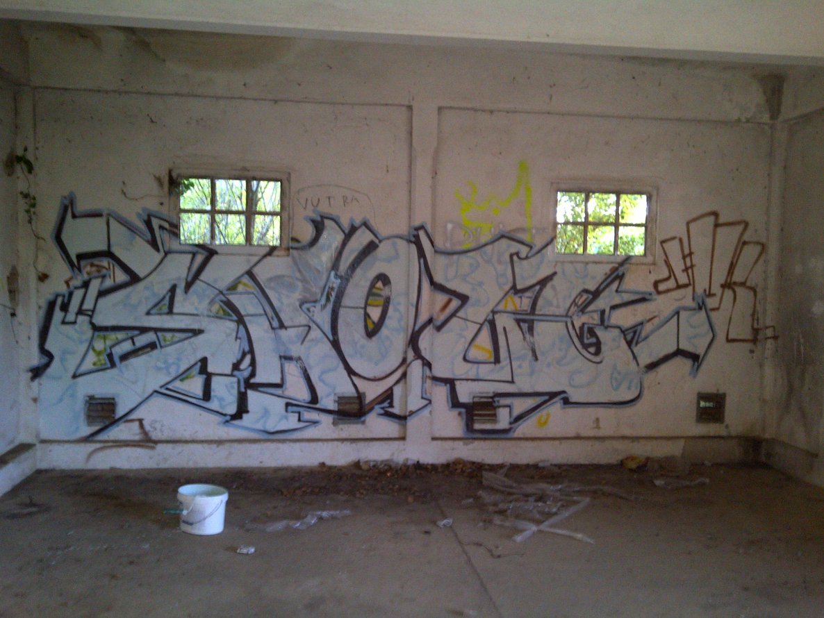 Graffiti Wall in Galiana - Photo by Showtime