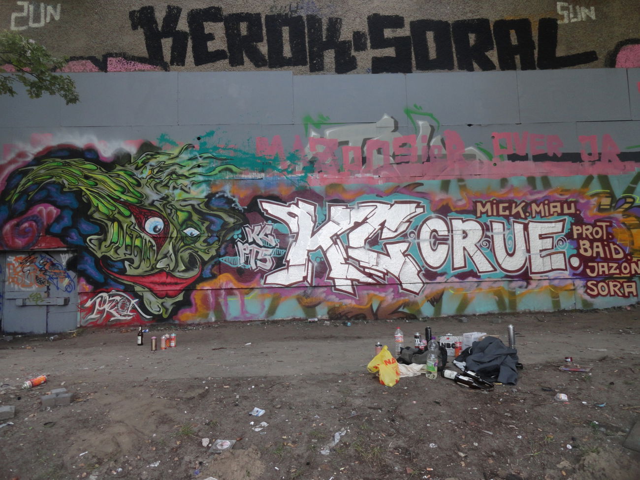 Graffiti Wall - Photo by Shroom - KCcrue