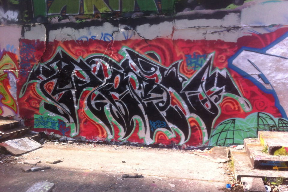 Graffiti Wall - Photo by Shroom - Rain, Prot, Kc