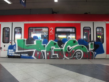 Graffiti Train in München - Photo by ShrotterSpotter - never, change, the (2013)