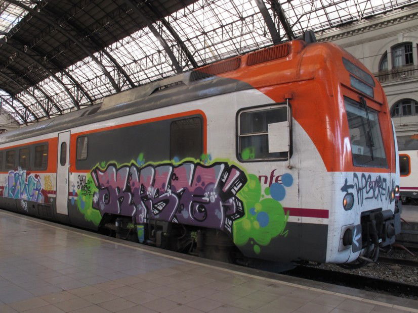 Graffiti Train in Barcelona - Photo by ShrotterSpotter - rpse, prs, barcelona (2014)
