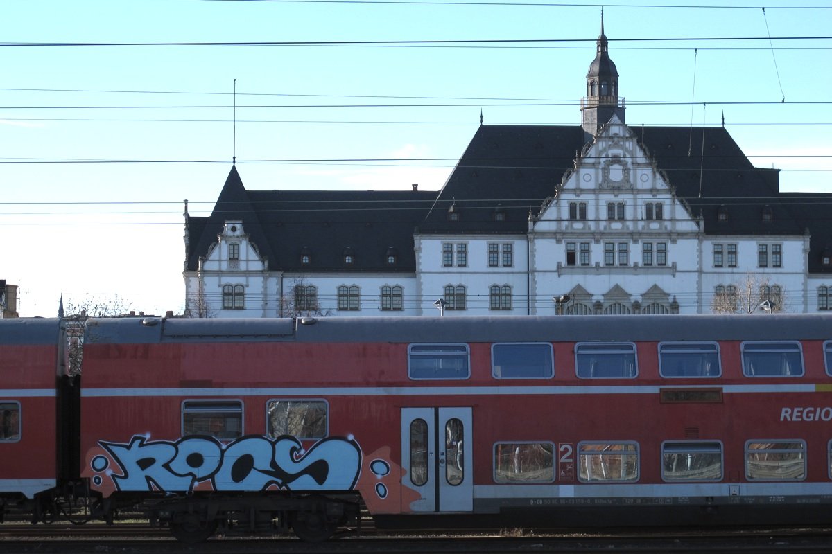 Graffiti Train in Halle - Photo by ShrotterSpotter - Rocs, Halle (2013)