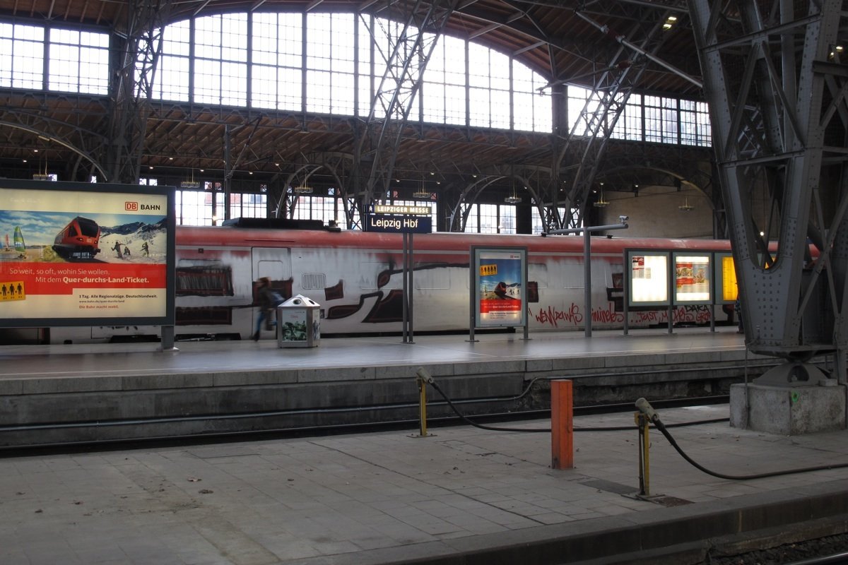 Graffiti Train in Leipzig - Photo by ShrotterSpotter - Wholecar, ZBG (2013)