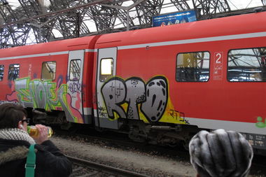 Graffiti Train in Dresden - Photo by ShrotterSpotter - RTD, Snok (2014)
