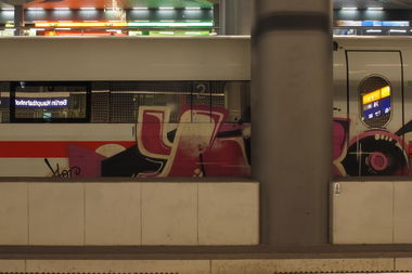 Graffiti Train - Photo by ShrotterSpotter - berlin (2015)