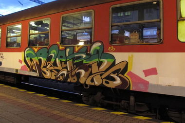 Graffiti Train - Photo by ShrotterSpotter - bratislava (2015)