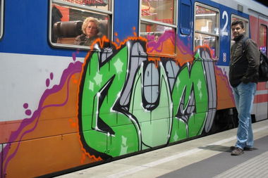 Graffiti Train - Photo by ShrotterSpotter - bratislava (2015)