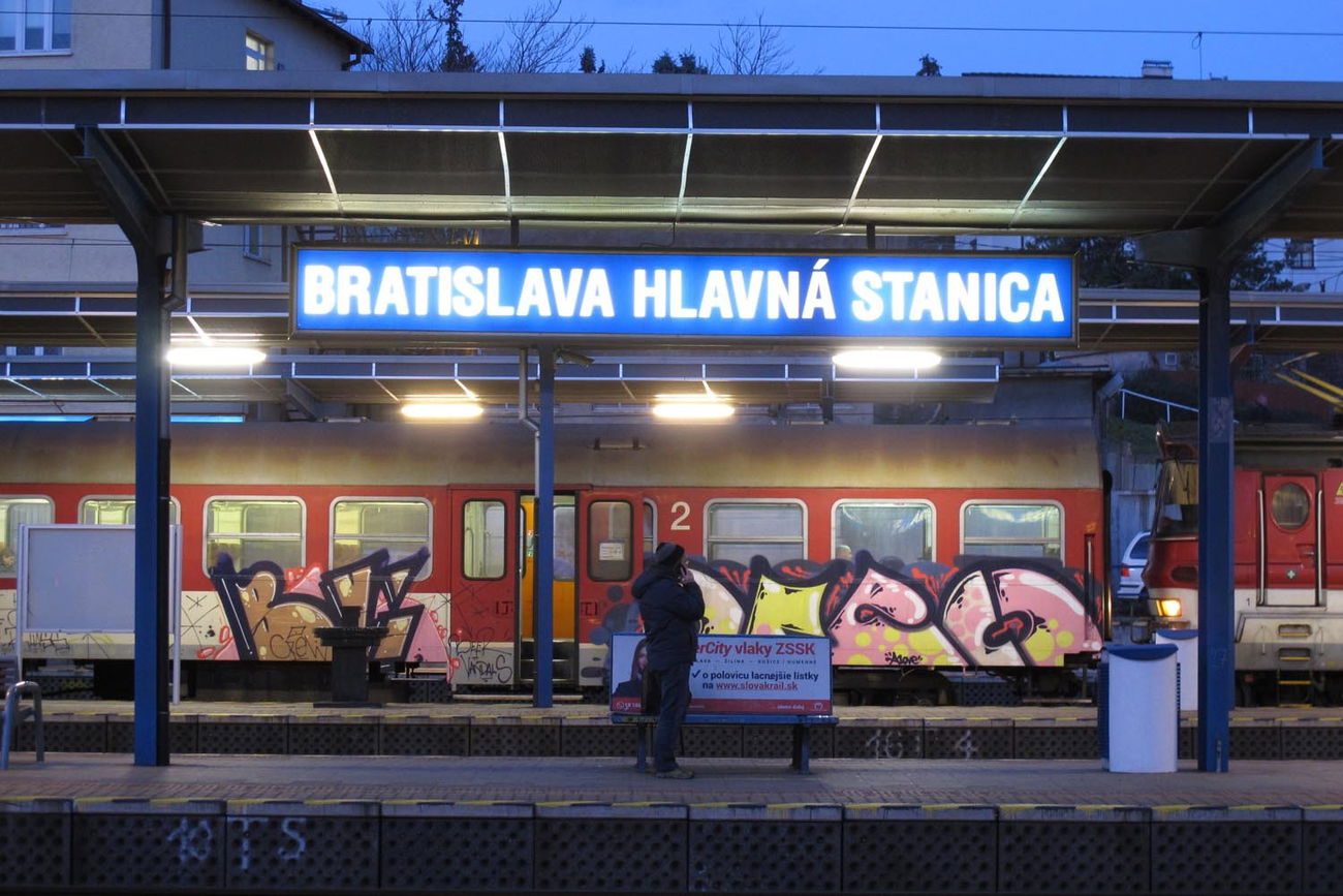 Graffiti Train - Photo by ShrotterSpotter - bratislava (2015)