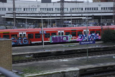 Graffiti Train - Photo by ShrotterSpotter - germany, pott
