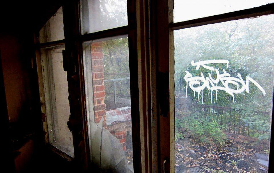 Graffiti Artwork - Photo by Shysh - shysh