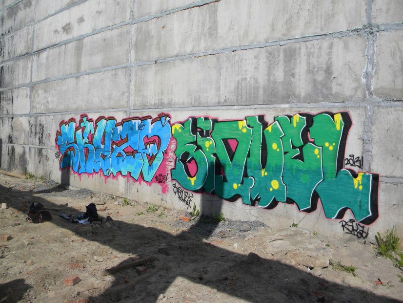 Graffiti Wall in Volkhov - Photo by SiQuel - Skyzo, Siquel, RSKZ (2013)
