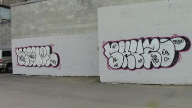 Graffiti Bombing in St.Petersburg - Photo by SiQuel - siquel, skyzo, rskz (2013)