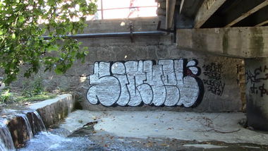 Graffiti Bombing in Yalta - Photo by SiQuel - siquel, rskz, bombing (2013)