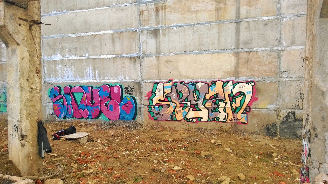 Graffiti Wall - Photo by SiQuel - siquel, skyzo, graffiti (2014)