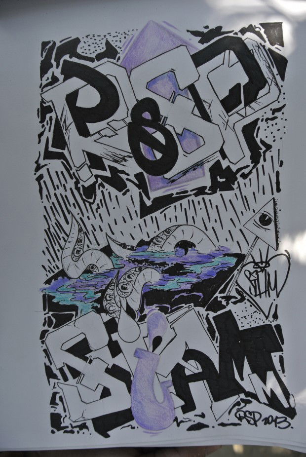 Graffiti Sketch in MElitopol  - Photo by SiamTwelve - Siam12 (2013)