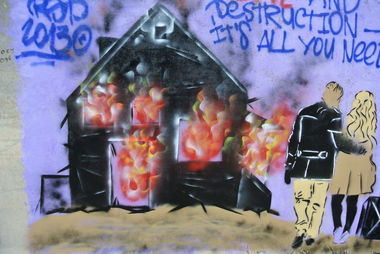 Graffiti Street Art in Melitopol  - Photo by SiamTwelve - Siam12 (2013)