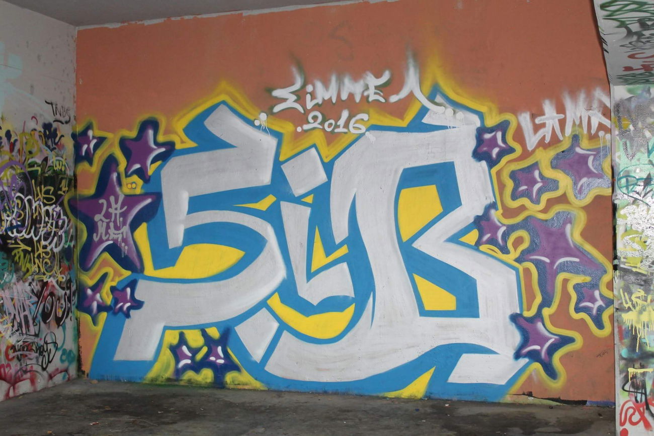 Graffiti Bombing in αθήνα - Photo by Sibel - sibel, 2016, fullcolor (2016)