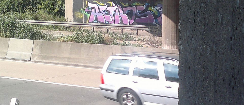 Graffiti Bombing - Photo by Sidco - ... (2013)