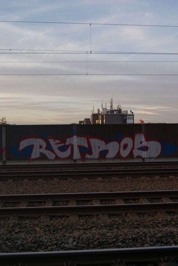 Graffiti Bombing - Photo by Sidco - ... (2013)