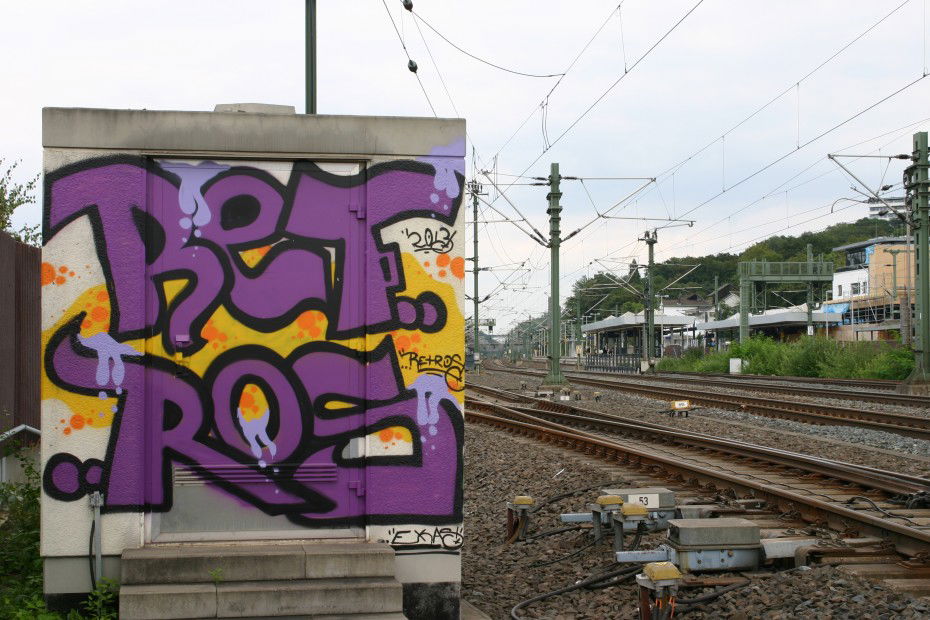 Graffiti Bombing - Photo by Sidco - ... (2013)