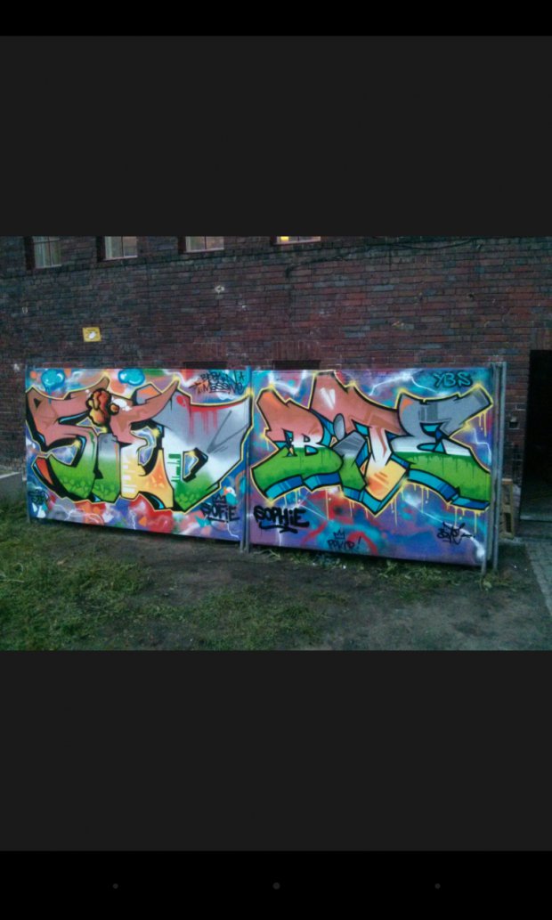 Graffiti Wall - Photo by Sied - sied, bite, ybs (2013)