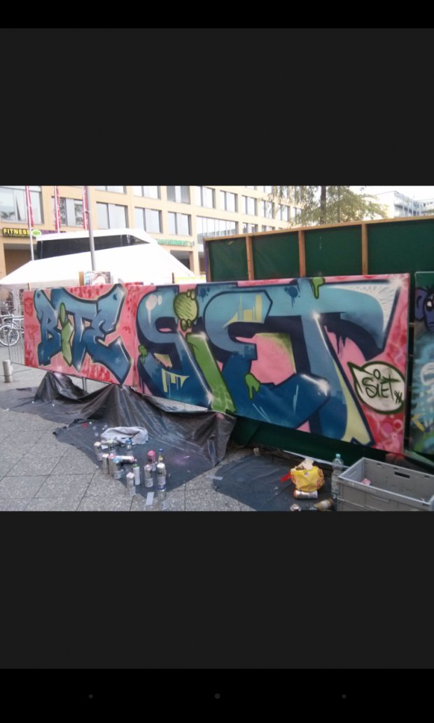 Graffiti Wall - Photo by Sied - sied, bite, ybs (2013)