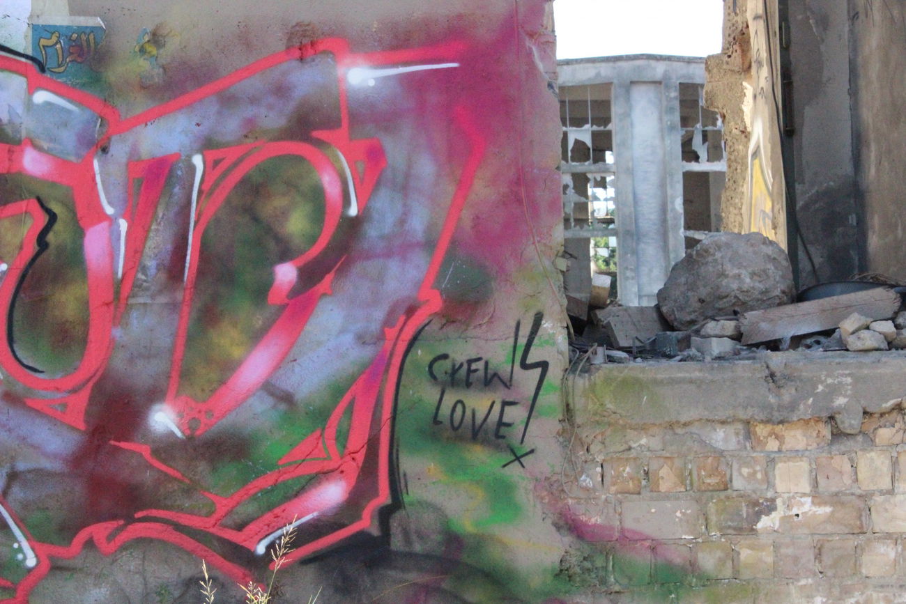 Graffiti Wall in Wohnort - Photo by Sied - sied, crewlove, berlin (2015)