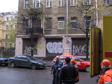 Graffiti Bombing in St.Peterburg - Photo by Sign_of_life (2012)