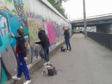 Graffiti Wall - Photo by Silverone1 (2009)