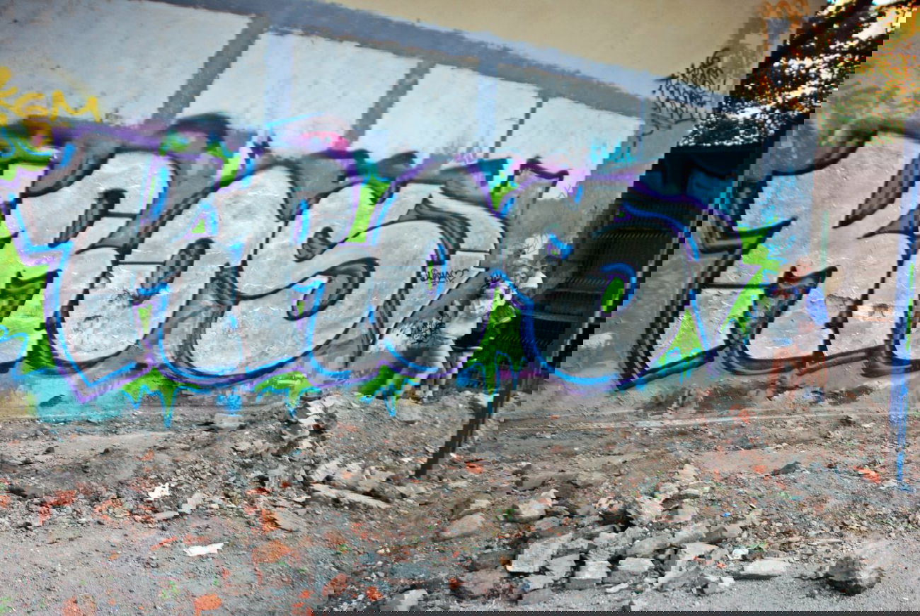 Graffiti Wall - Photo by Silverone1