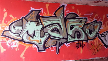 Graffiti Wall - Photo by Silversurfer - Omez, lbm, maso (2014)