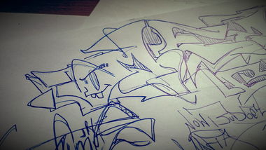 Graffiti Sketch - Photo by Silversurfer - omez (2014)