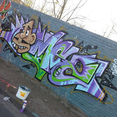 Graffiti Wall - Photo by Silversurfer - omez, lbm, uad (2015)