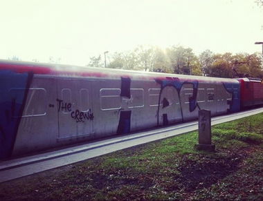 Graffiti Train - Photo by Sinnlosershit - wholecar, hacf, train