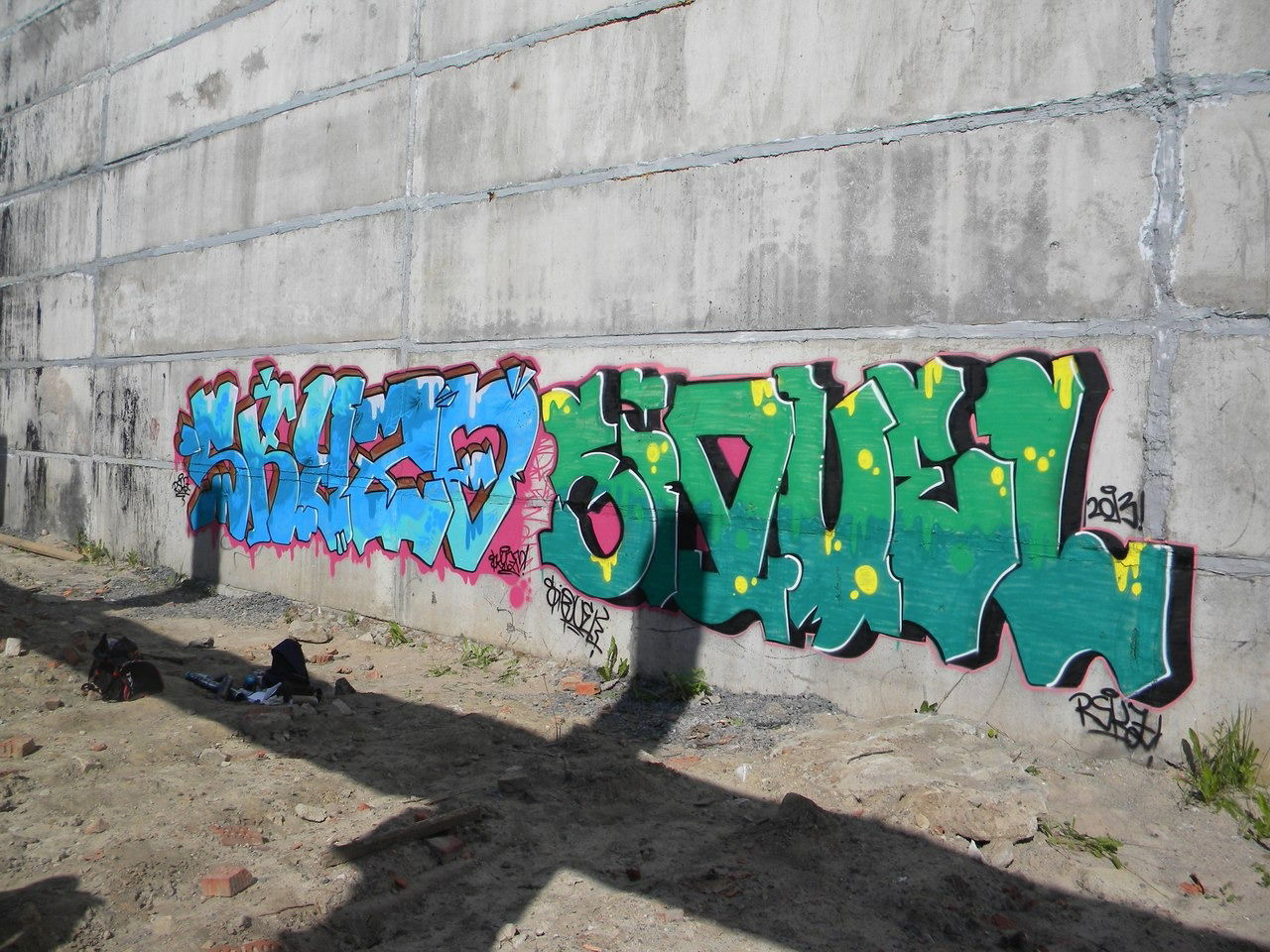 Graffiti Wall - Photo by Siquelrskzcrew - siquel, rskz, skyzo (2013)