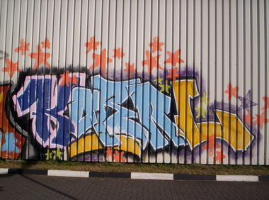 Graffiti Bombing in Hamburg - Photo by Sirg - koral, bk, dsu