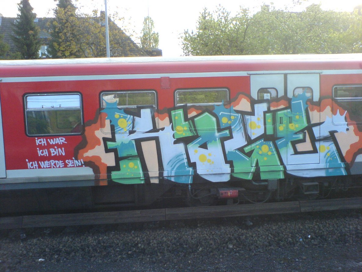 Graffiti Train - Photo by Sirg - rage, dsf