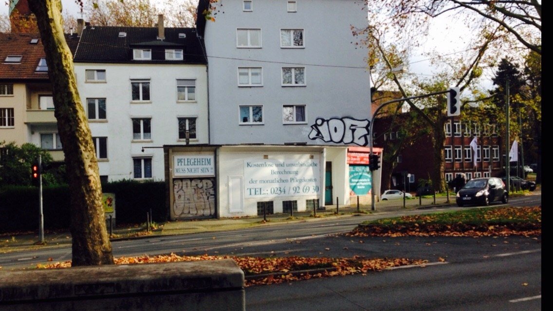 Graffiti Bombing - Photo by SixOhFive - BACR, IOR