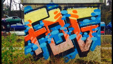 Graffiti Bombing - Photo by SixOhFive - FOG