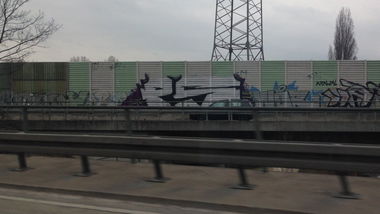 Graffiti Bombing - Photo by SixOhFive - PS