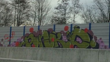 Graffiti Bombing - Photo by SixOhFive - Punk, D