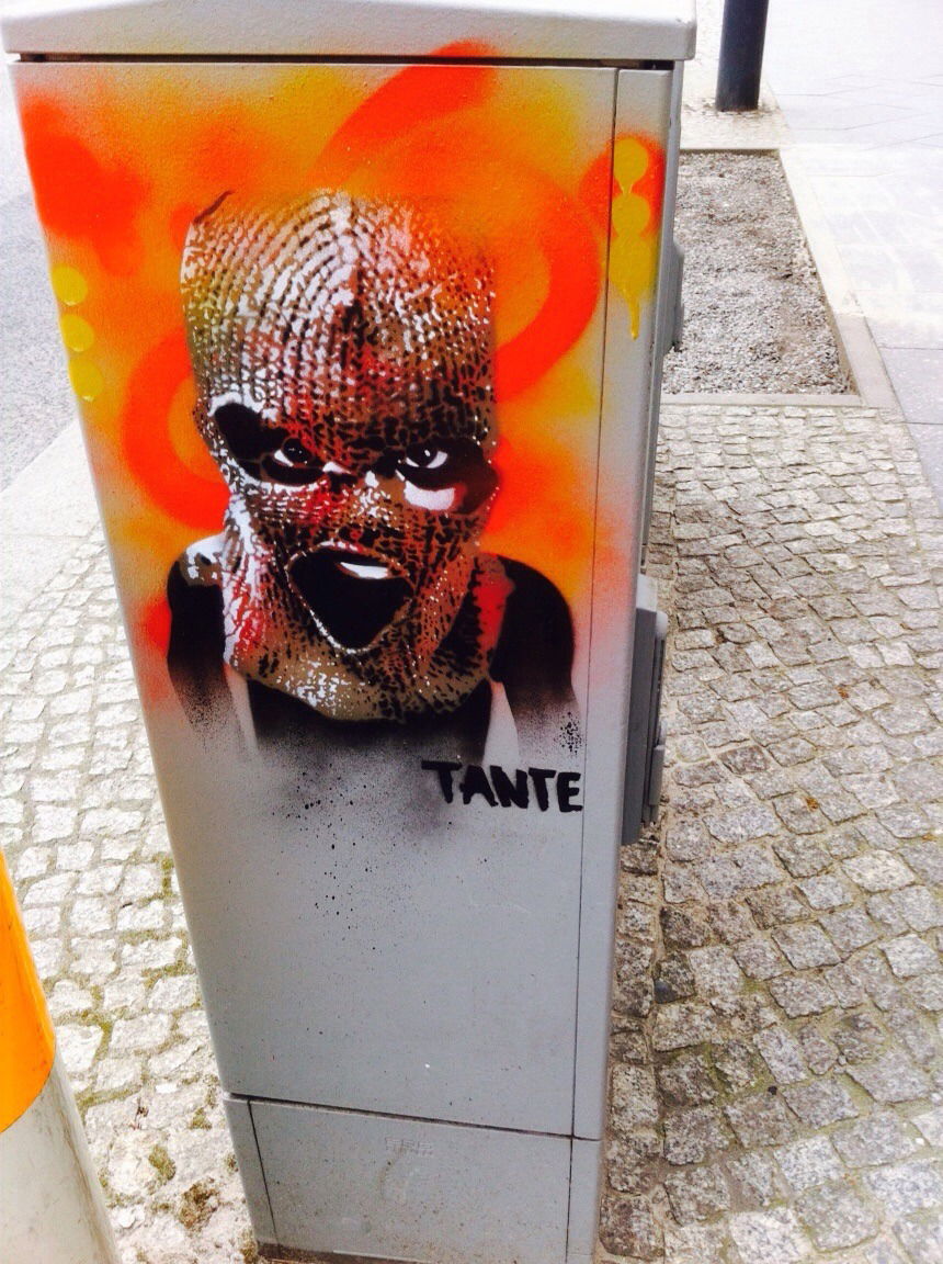 Graffiti Street Art - Photo by SixOhFive - Tante