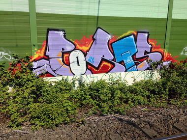 Graffiti Bombing - Photo by SixOhFive - Ports