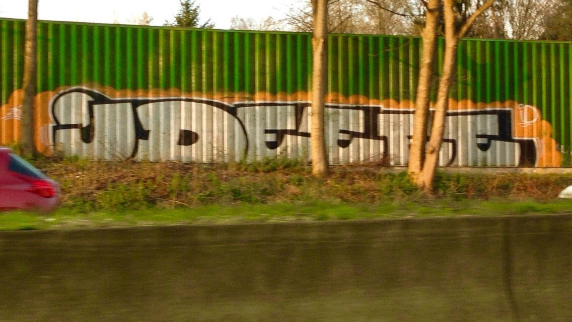 Graffiti Bombing - Photo by SixOhFive - ID