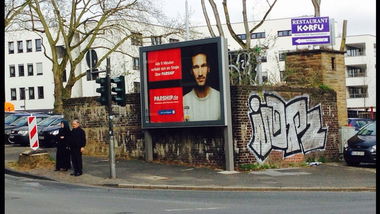 Graffiti Bombing - Photo by SixOhFive - IOR