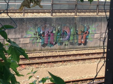 Graffiti Bombing - Photo by SixOhFive - Radar