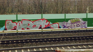 Graffiti Bombing - Photo by SixOhFive - Ports