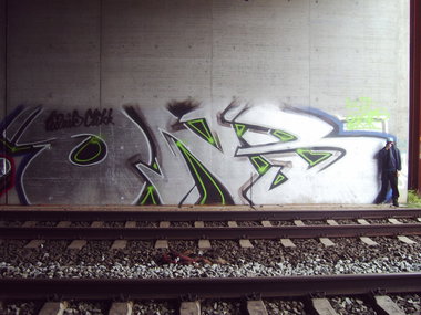 Graffiti Bombing in Bitterfeld - Photo by Skafone - onb