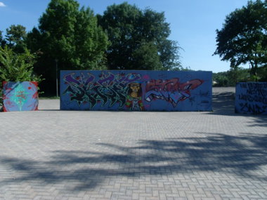 Graffiti in Bitterfeld - Photo by Skafone - skaf, staf, fatman44 (2013)