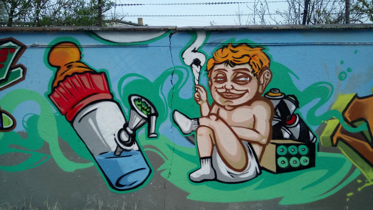 Graffiti Wall in Bitterfeld - Photo by Skafone - Onb, lc (2017)